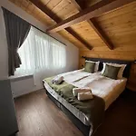Hillvill * Govedartsi
